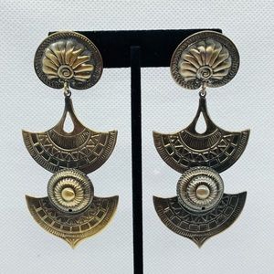 Vintage Bronze Metal Elegant Design Post Dangle Earrings A-19